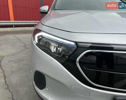 Серый Мерседес EQA, объемом двигателя 0 л и пробегом 25 тыс. км за 32000 $, фото 5 на Automoto.ua