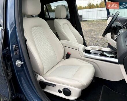 Синий Мерседес EQA, объемом двигателя 0 л и пробегом 68 тыс. км за 25900 $, фото 26 на Automoto.ua