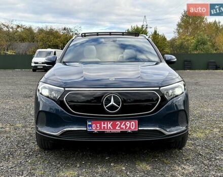 Синий Мерседес EQA, объемом двигателя 0 л и пробегом 68 тыс. км за 25800 $, фото 2 на Automoto.ua