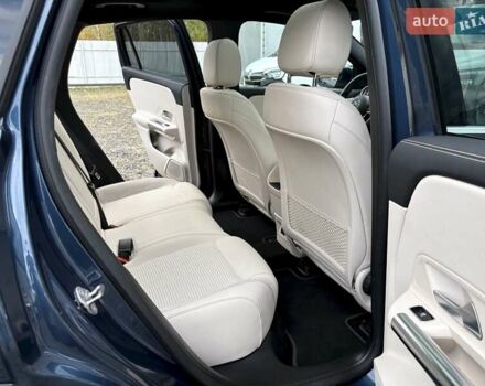 Синий Мерседес EQA, объемом двигателя 0 л и пробегом 68 тыс. км за 25900 $, фото 64 на Automoto.ua