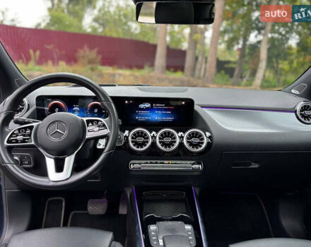 Синий Мерседес EQA, объемом двигателя 0 л и пробегом 248 тыс. км за 22700 $, фото 45 на Automoto.ua