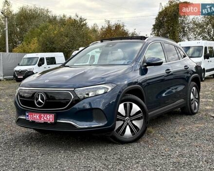 Синий Мерседес EQA, объемом двигателя 0 л и пробегом 68 тыс. км за 25800 $, фото 1 на Automoto.ua