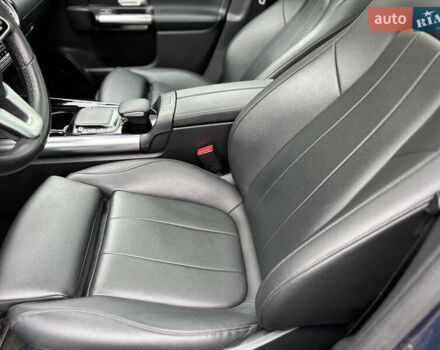 Синий Мерседес EQA, объемом двигателя 0 л и пробегом 248 тыс. км за 22700 $, фото 34 на Automoto.ua