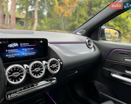 Синий Мерседес EQA, объемом двигателя 0 л и пробегом 248 тыс. км за 22700 $, фото 37 на Automoto.ua