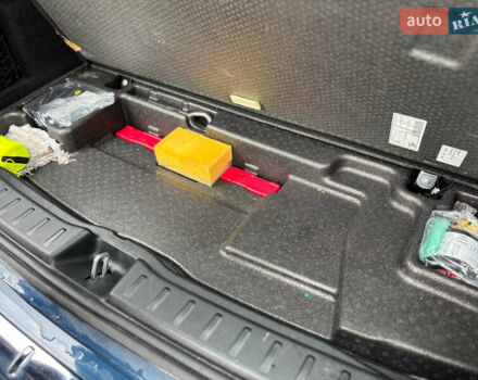 Синий Мерседес EQA, объемом двигателя 0 л и пробегом 248 тыс. км за 22700 $, фото 54 на Automoto.ua