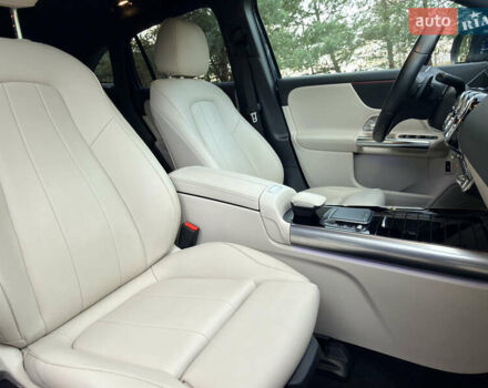 Синій Мерседес EQA, об'ємом двигуна 0 л та пробігом 70 тис. км за 26990 $, фото 21 на Automoto.ua