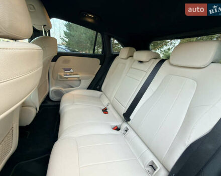 Синій Мерседес EQA, об'ємом двигуна 0 л та пробігом 70 тис. км за 26990 $, фото 17 на Automoto.ua