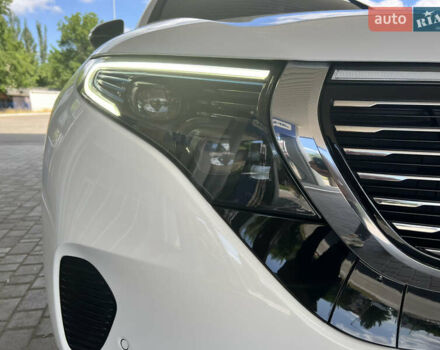 Білий Мерседес EQC, об'ємом двигуна 0 л та пробігом 34 тис. км за 31999 $, фото 6 на Automoto.ua