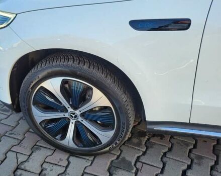 Белый Мерседес EQC, объемом двигателя 0 л и пробегом 55 тыс. км за 32000 $, фото 7 на Automoto.ua