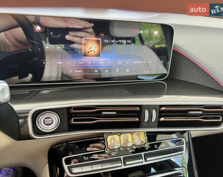 Білий Мерседес EQC, об'ємом двигуна 0 л та пробігом 34 тис. км за 31999 $, фото 23 на Automoto.ua