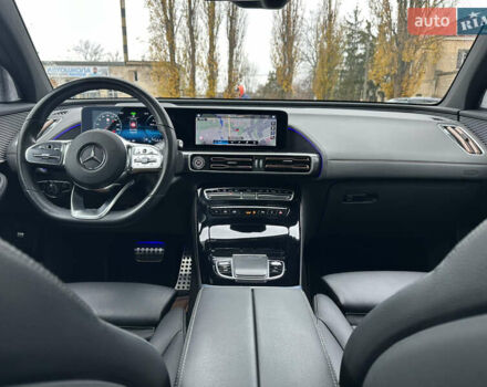Белый Мерседес EQC, объемом двигателя 0 л и пробегом 140 тыс. км за 32800 $, фото 25 на Automoto.ua