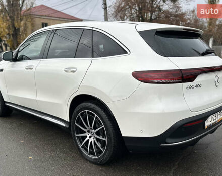 Белый Мерседес EQC, объемом двигателя 0 л и пробегом 140 тыс. км за 32800 $, фото 3 на Automoto.ua