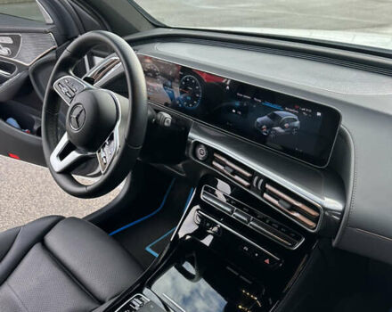Белый Мерседес EQC, объемом двигателя 0 л и пробегом 51 тыс. км за 32500 $, фото 31 на Automoto.ua