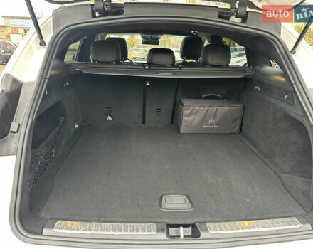 Белый Мерседес EQC, объемом двигателя 0 л и пробегом 140 тыс. км за 32800 $, фото 16 на Automoto.ua