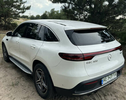 Белый Мерседес EQC, объемом двигателя 0 л и пробегом 51 тыс. км за 32500 $, фото 4 на Automoto.ua