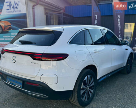 Белый Мерседес EQC, объемом двигателя 0 л и пробегом 39 тыс. км за 30199 $, фото 4 на Automoto.ua