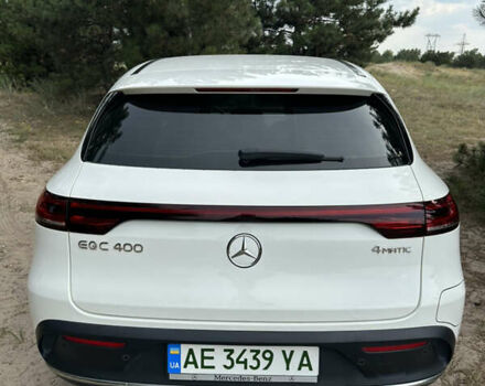 Белый Мерседес EQC, объемом двигателя 0 л и пробегом 51 тыс. км за 32500 $, фото 1 на Automoto.ua