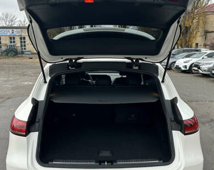 Белый Мерседес EQC, объемом двигателя 0 л и пробегом 140 тыс. км за 32800 $, фото 14 на Automoto.ua