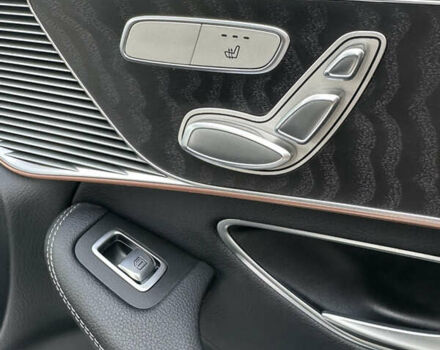 Белый Мерседес EQC, объемом двигателя 0 л и пробегом 51 тыс. км за 32500 $, фото 42 на Automoto.ua