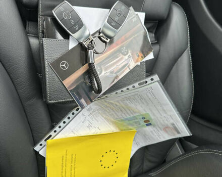 Белый Мерседес EQC, объемом двигателя 0 л и пробегом 140 тыс. км за 32800 $, фото 36 на Automoto.ua