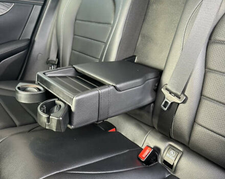 Белый Мерседес EQC, объемом двигателя 0 л и пробегом 51 тыс. км за 32500 $, фото 11 на Automoto.ua