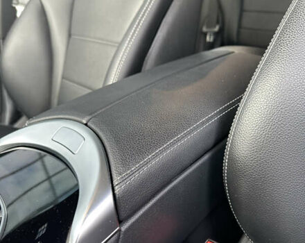 Белый Мерседес EQC, объемом двигателя 0 л и пробегом 51 тыс. км за 32500 $, фото 32 на Automoto.ua