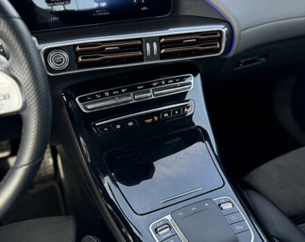 Білий Мерседес EQC, об'ємом двигуна 0 л та пробігом 50 тис. км за 34900 $, фото 14 на Automoto.ua