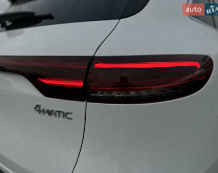 Белый Мерседес EQC, объемом двигателя 0 л и пробегом 42 тыс. км за 42500 $, фото 9 на Automoto.ua