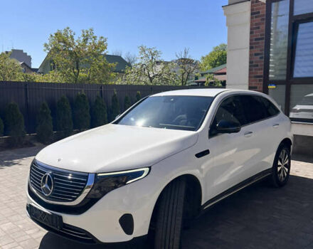 Белый Мерседес EQC, объемом двигателя 0 л и пробегом 26 тыс. км за 39900 $, фото 8 на Automoto.ua