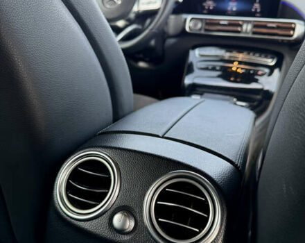 Білий Мерседес EQC, об'ємом двигуна 0 л та пробігом 50 тис. км за 34900 $, фото 19 на Automoto.ua