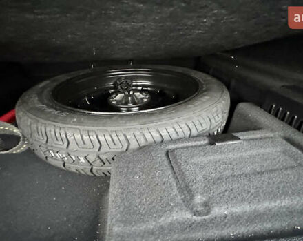 Белый Мерседес EQC, объемом двигателя 0 л и пробегом 42 тыс. км за 42500 $, фото 23 на Automoto.ua