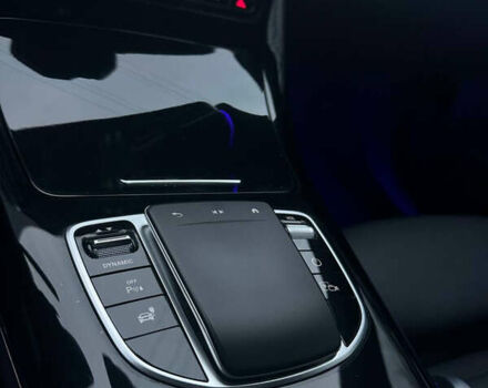 Белый Мерседес EQC, объемом двигателя 0 л и пробегом 34 тыс. км за 35000 $, фото 19 на Automoto.ua