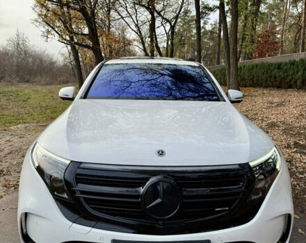 Белый Мерседес EQC, объемом двигателя 0 л и пробегом 36 тыс. км за 45000 $, фото 1 на Automoto.ua