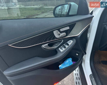 Белый Мерседес EQC, объемом двигателя 0 л и пробегом 34 тыс. км за 35000 $, фото 15 на Automoto.ua