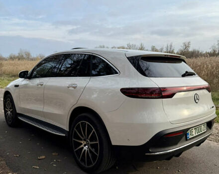 Белый Мерседес EQC, объемом двигателя 0 л и пробегом 36 тыс. км за 45000 $, фото 2 на Automoto.ua