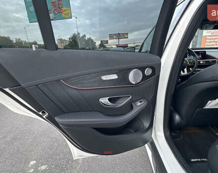 Белый Мерседес EQC, объемом двигателя 0 л и пробегом 42 тыс. км за 42500 $, фото 31 на Automoto.ua