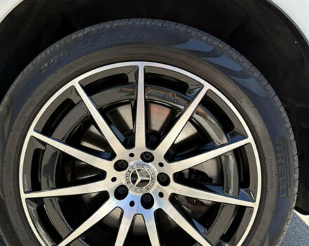 Белый Мерседес EQC, объемом двигателя 0 л и пробегом 36 тыс. км за 45000 $, фото 6 на Automoto.ua