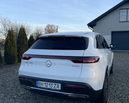 Белый Мерседес EQC, объемом двигателя 0 л и пробегом 26 тыс. км за 36500 $, фото 12 на Automoto.ua