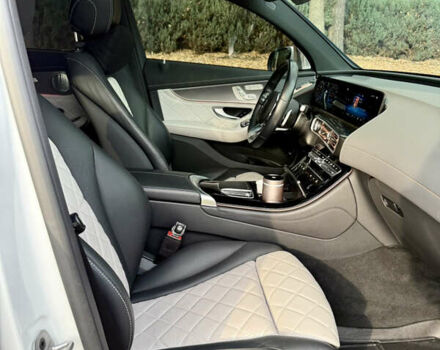 Белый Мерседес EQC, объемом двигателя 0 л и пробегом 36 тыс. км за 45000 $, фото 21 на Automoto.ua