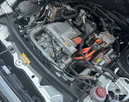 Белый Мерседес EQC, объемом двигателя 0 л и пробегом 34 тыс. км за 35000 $, фото 16 на Automoto.ua