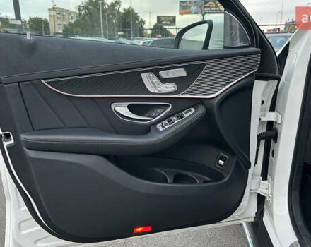 Белый Мерседес EQC, объемом двигателя 0 л и пробегом 42 тыс. км за 42500 $, фото 16 на Automoto.ua