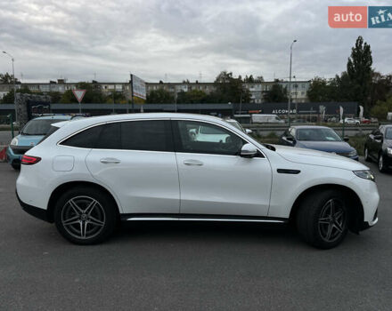 Белый Мерседес EQC, объемом двигателя 0 л и пробегом 42 тыс. км за 42500 $, фото 10 на Automoto.ua