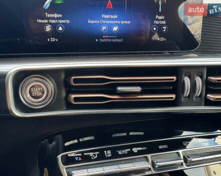 Белый Мерседес EQC, объемом двигателя 0 л и пробегом 70 тыс. км за 34999 $, фото 34 на Automoto.ua