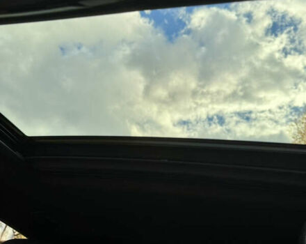 Белый Мерседес EQC, объемом двигателя 0 л и пробегом 70 тыс. км за 34999 $, фото 33 на Automoto.ua