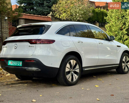 Белый Мерседес EQC, объемом двигателя 0 л и пробегом 70 тыс. км за 34999 $, фото 9 на Automoto.ua