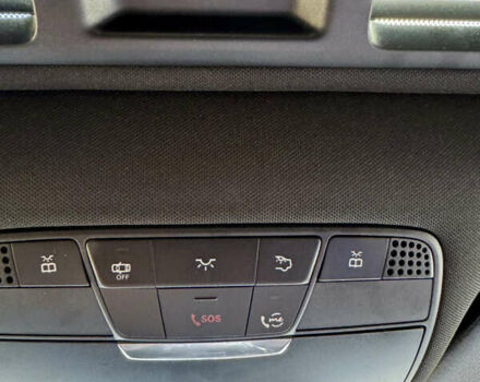 Белый Мерседес EQC, объемом двигателя 0 л и пробегом 70 тыс. км за 34999 $, фото 31 на Automoto.ua