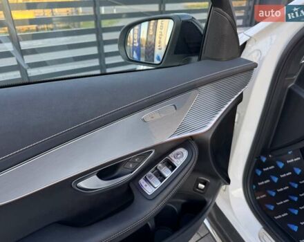 Белый Мерседес EQC, объемом двигателя 0 л и пробегом 77 тыс. км за 34900 $, фото 14 на Automoto.ua