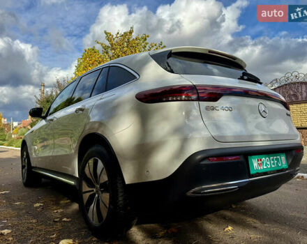 Белый Мерседес EQC, объемом двигателя 0 л и пробегом 70 тыс. км за 34999 $, фото 13 на Automoto.ua