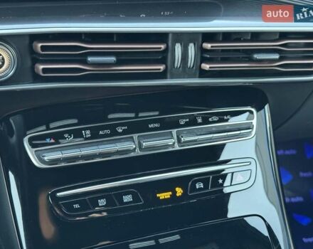 Белый Мерседес EQC, объемом двигателя 0 л и пробегом 77 тыс. км за 34900 $, фото 25 на Automoto.ua