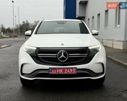 Белый Мерседес EQC, объемом двигателя 0 л и пробегом 11 тыс. км за 44800 $, фото 2 на Automoto.ua
